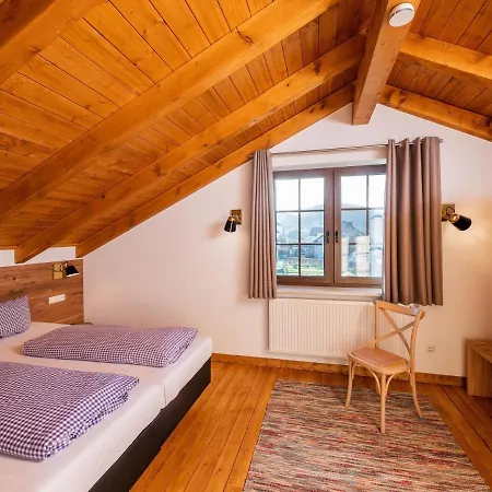 Chalets,